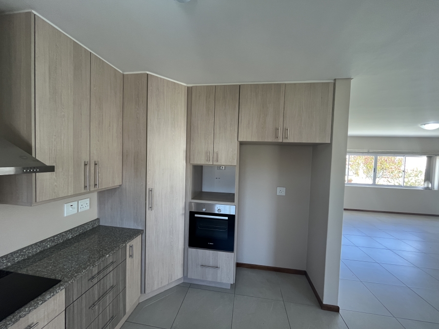 2 Bedroom Property for Sale in Heiderand Western Cape